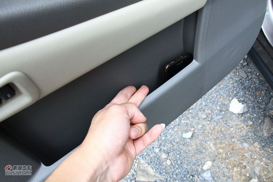 东风日产楼兰空间