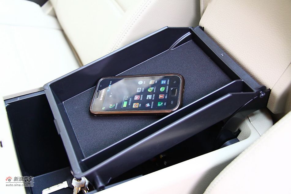 东风日产楼兰空间