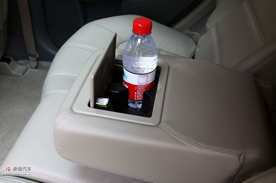 东风日产楼兰空间