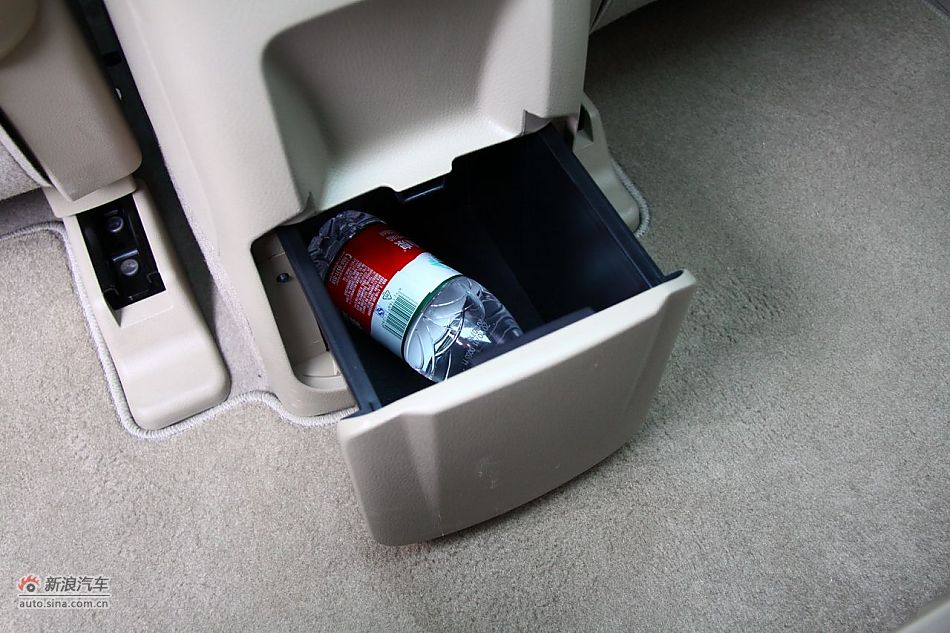 东风日产楼兰空间