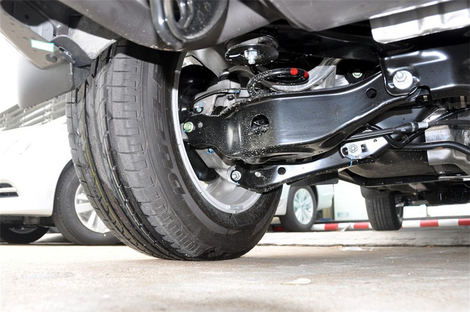 Murano 2011款 3.5L CVT 引擎底盘