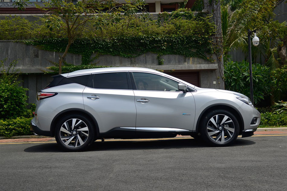 2015款 2.5T S/C HEV XV 四驱混动旗舰 外观