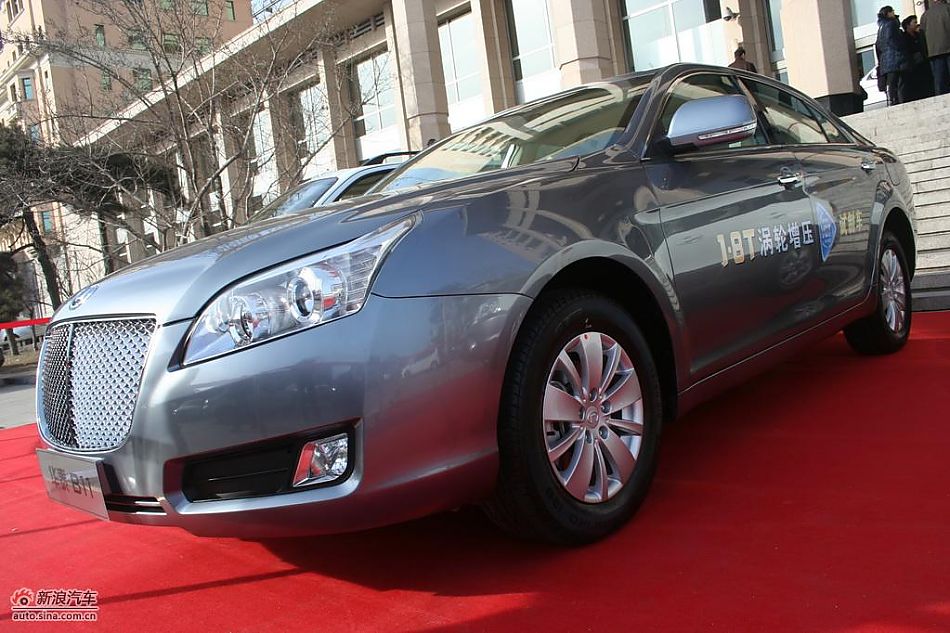 华泰首款轿车B11