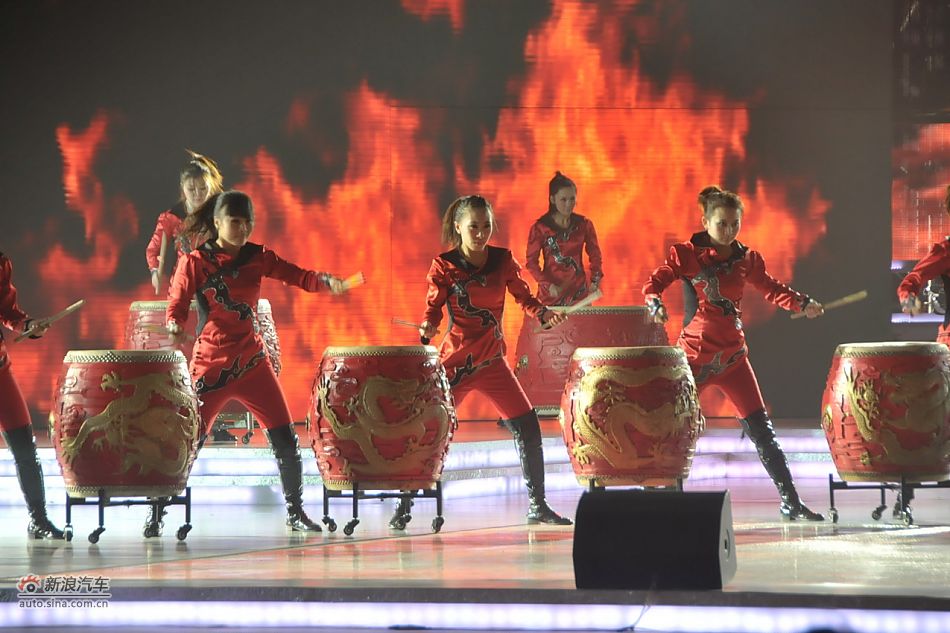 华泰B11上市发布会