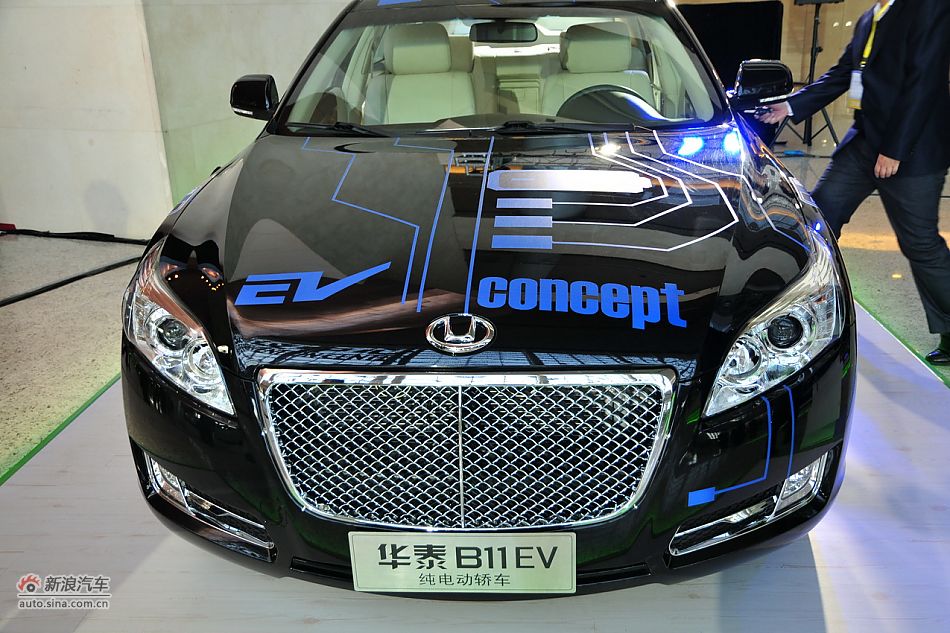 华泰B11上市现场图片