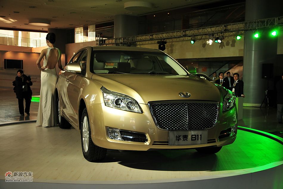 华泰B11上市现场图片
