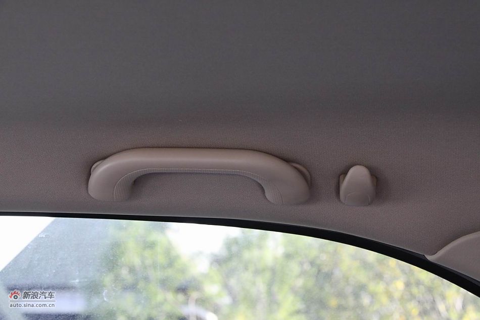 吉奥奥轩G3内饰图片