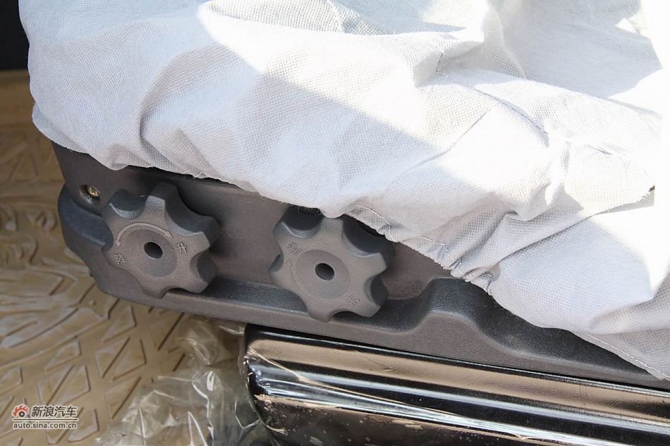 吉奥奥轩G3内饰图片