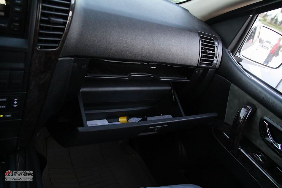 吉奥奥轩G3内饰图片