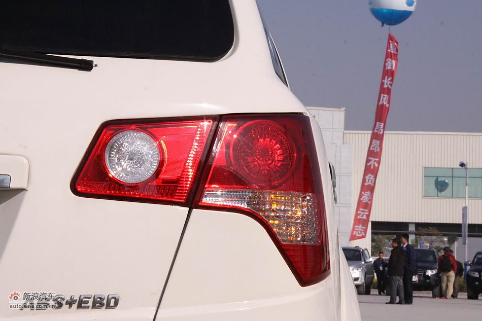 吉奥奥轩G3外观图片