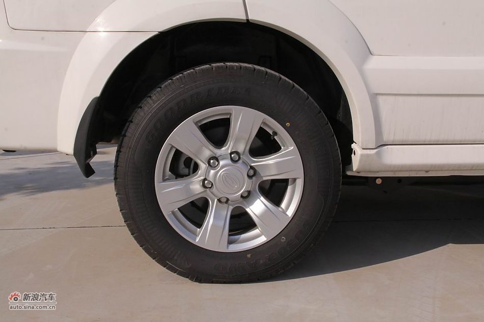 吉奥奥轩G3外观图片