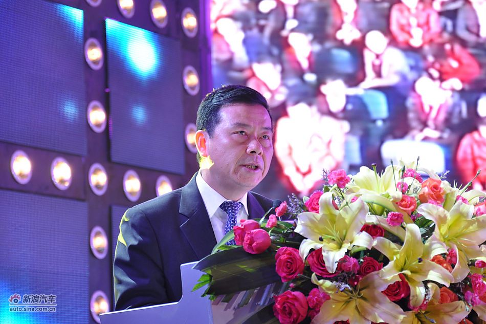 图为广汽集团副董事长、广汽吉奥汽车有限公司董事长曾庆红