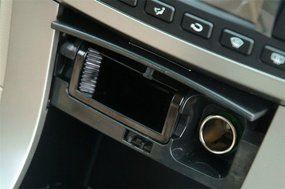 2012款 2.0L MT 精英版 内饰