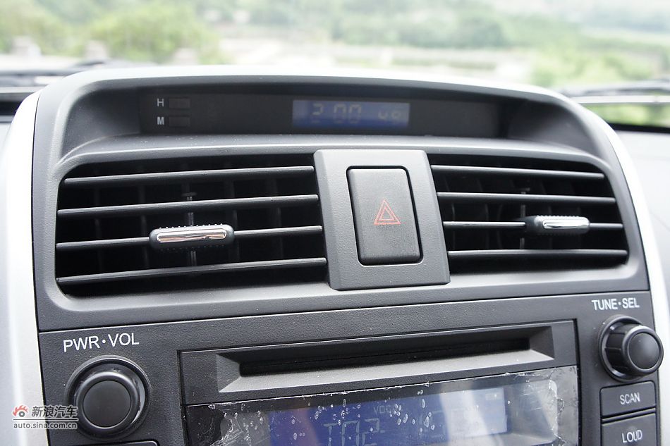 力帆X60内饰细节