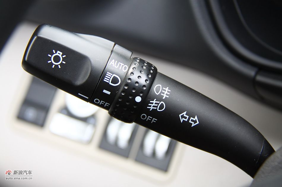 力帆X60内饰细节