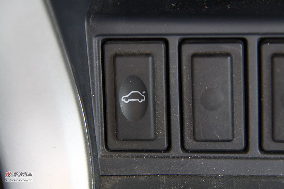 力帆X60内饰细节