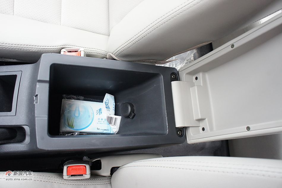 力帆X60座椅空间