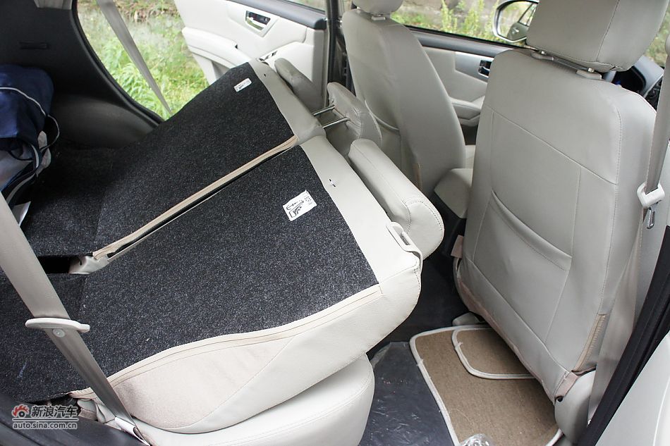 力帆X60座椅空间
