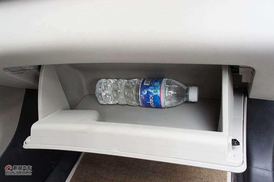 力帆X60座椅空间
