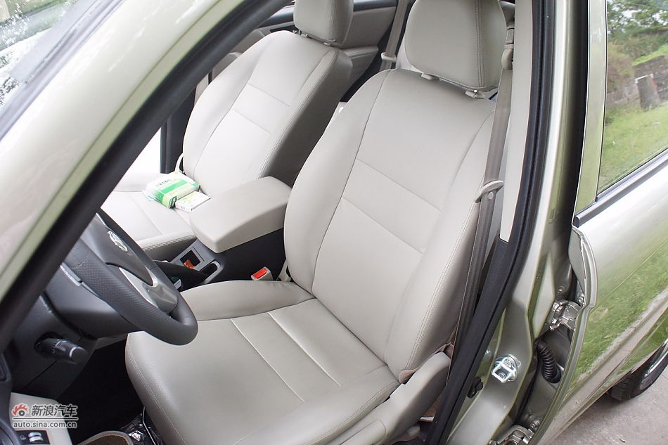 力帆X60内饰细节