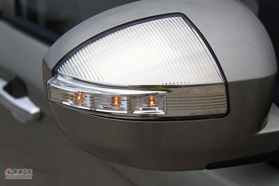 力帆X60外观细节