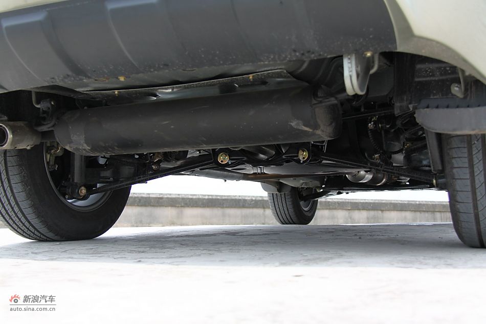 力帆X60发动机及底盘