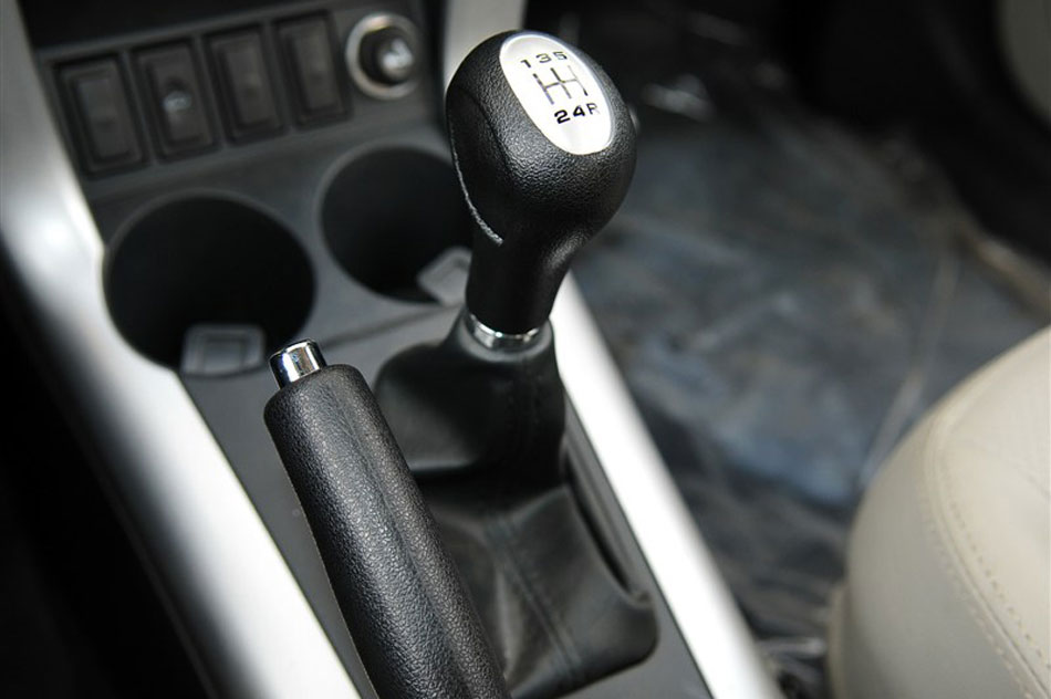 2012款力帆X60 1.8L手动发现版豪华型