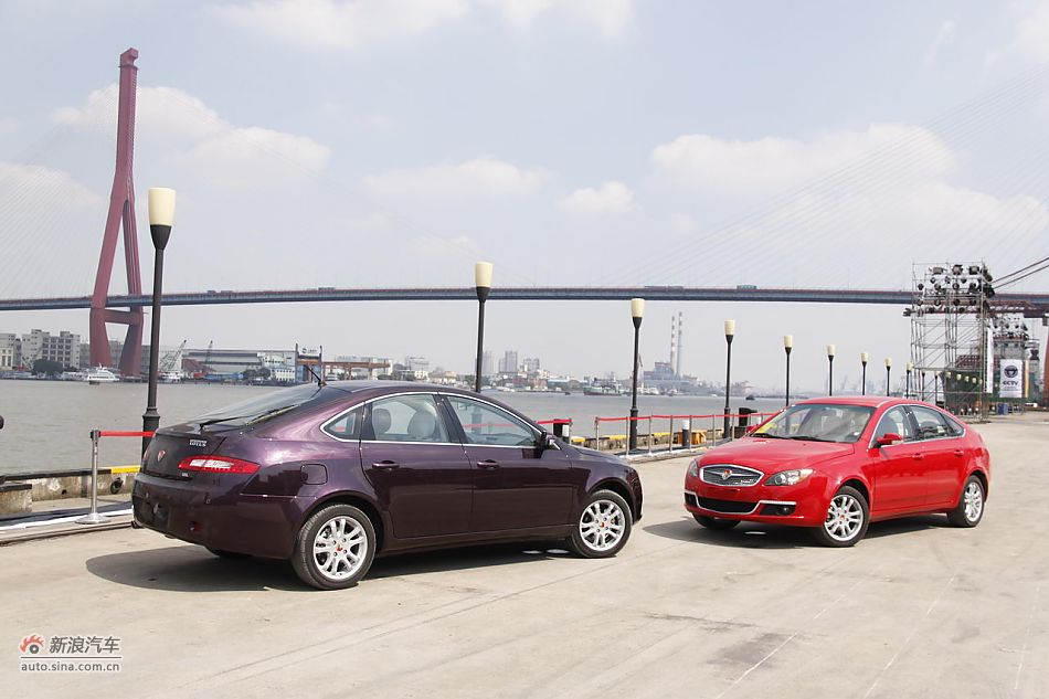 莲花L5 Sportback 1.6L车型外观