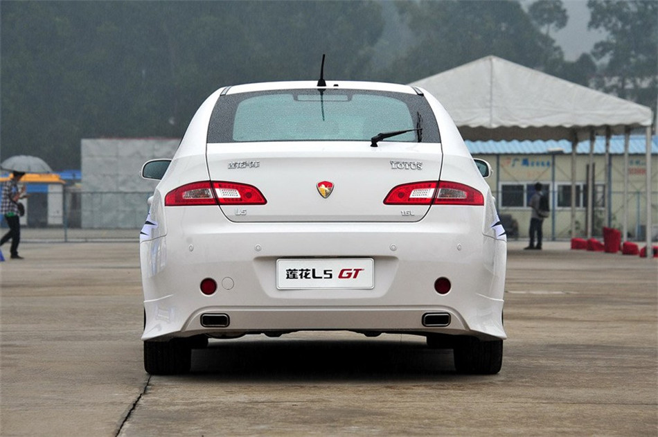 2013款莲花L5 GT两厢1.6L自动精英型