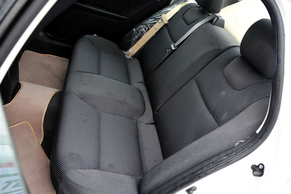 2013款莲花L5 GT两厢1.6L自动精英型