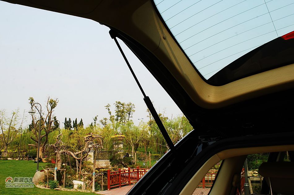 荣威W5实拍之内饰篇