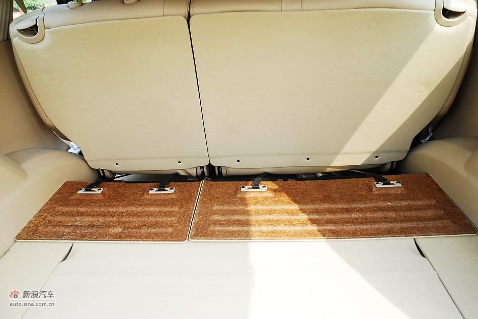 荣威W5实拍之内饰篇