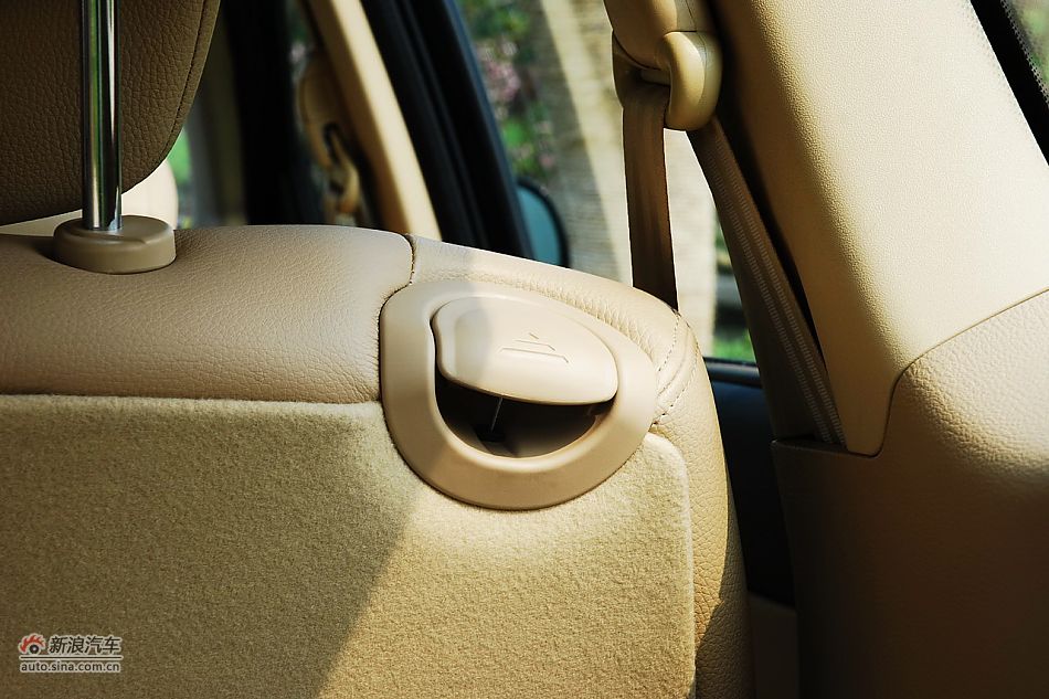 荣威W5实拍之内饰篇