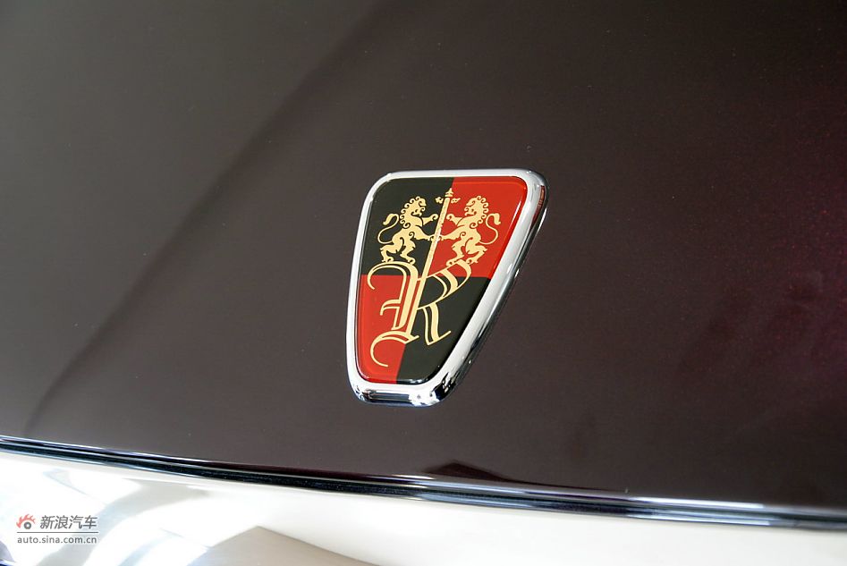 2012款荣威W5 3.2L自动四驱尊域版