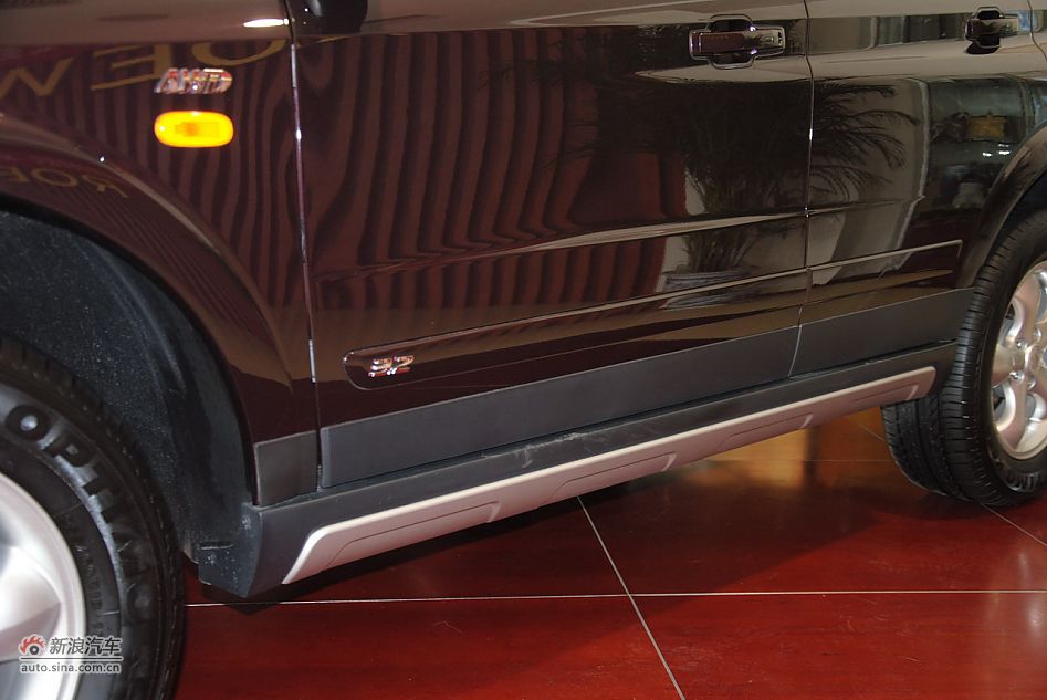 2012款荣威W5 3.2L自动四驱尊域版