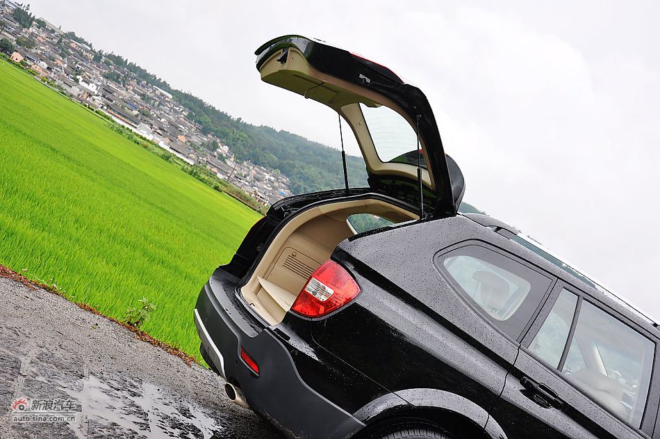 荣威W5外观细节