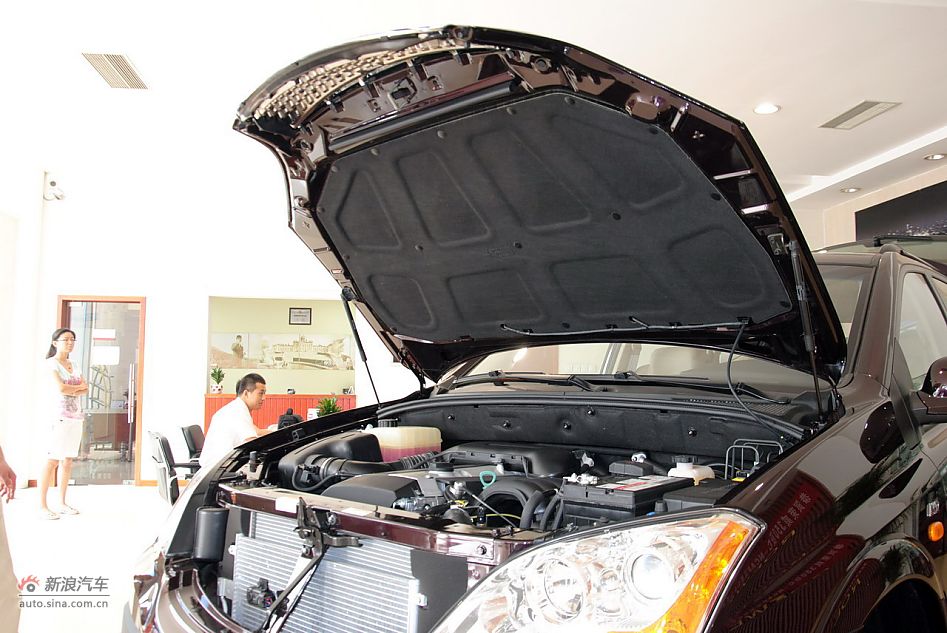 2012款荣威W5 3.2L自动四驱锐域版