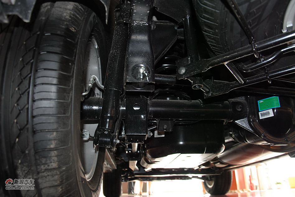 2012款荣威W5 3.2L自动四驱锐域版