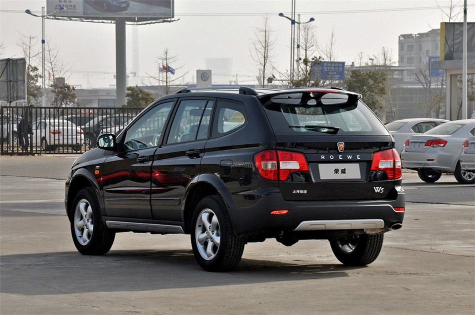 2013款 1.8T AT 4WD 行政版