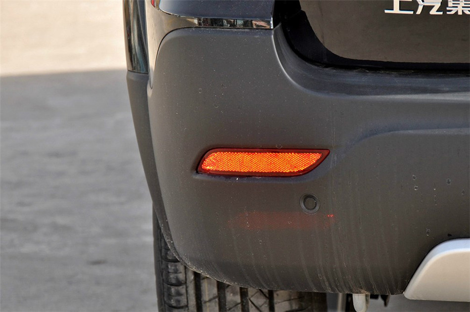 2013款 1.8T AT 4WD 行政版 其他