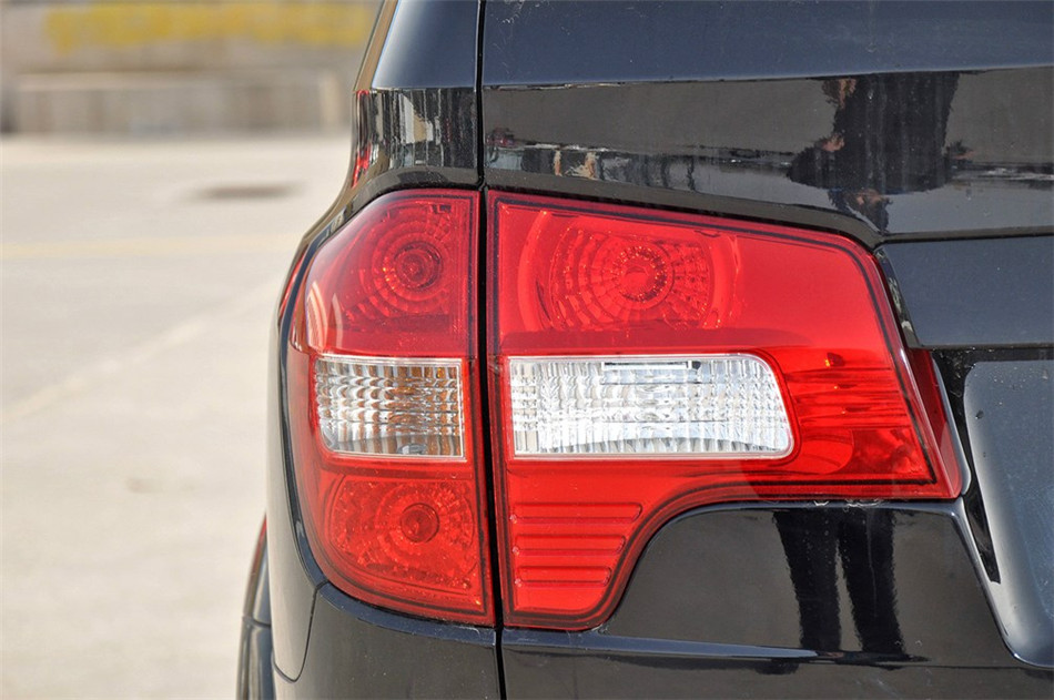 2013款 1.8T AT 4WD 行政版 其他