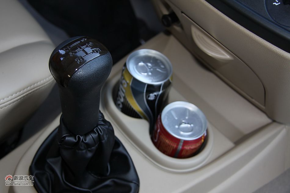 上汽通用五菱宏光-内饰