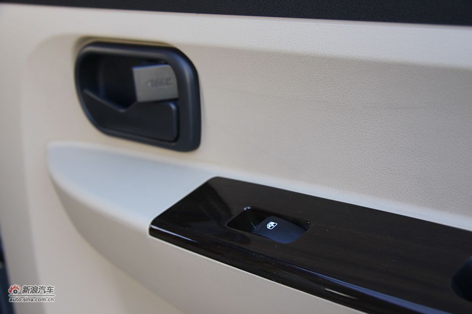 上汽通用五菱宏光-内饰