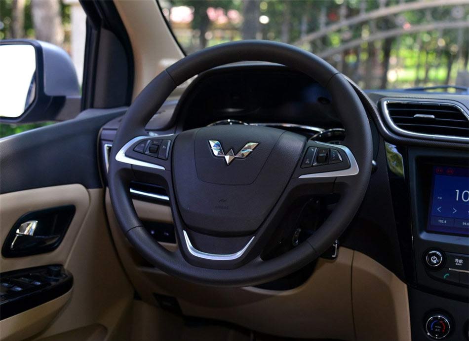 2016款 1.5L S1尊享型 内饰功能