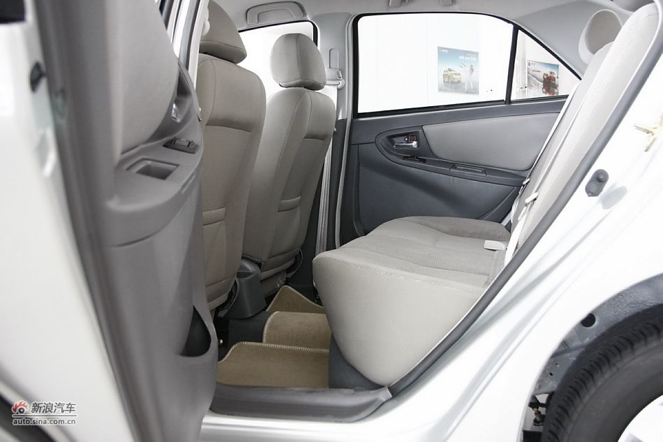 2010款英伦金刚无敌版