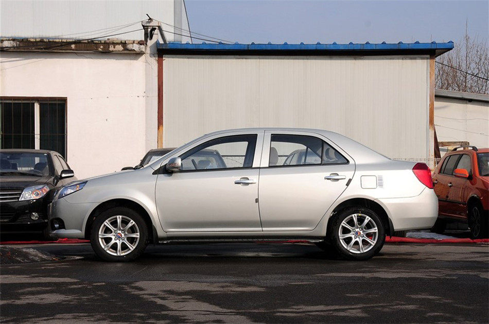 2013款英伦金刚1.5L手动精英型