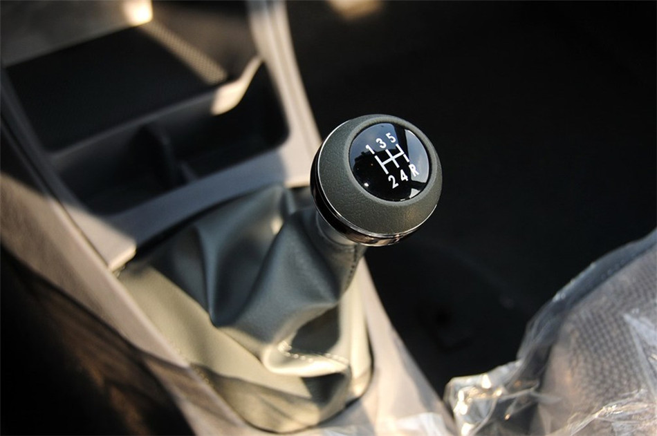 2013款英伦金刚1.5L手动精英型