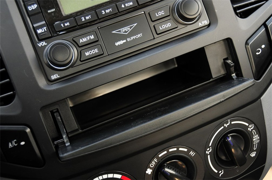 2013款英伦金刚1.5L手动精英型