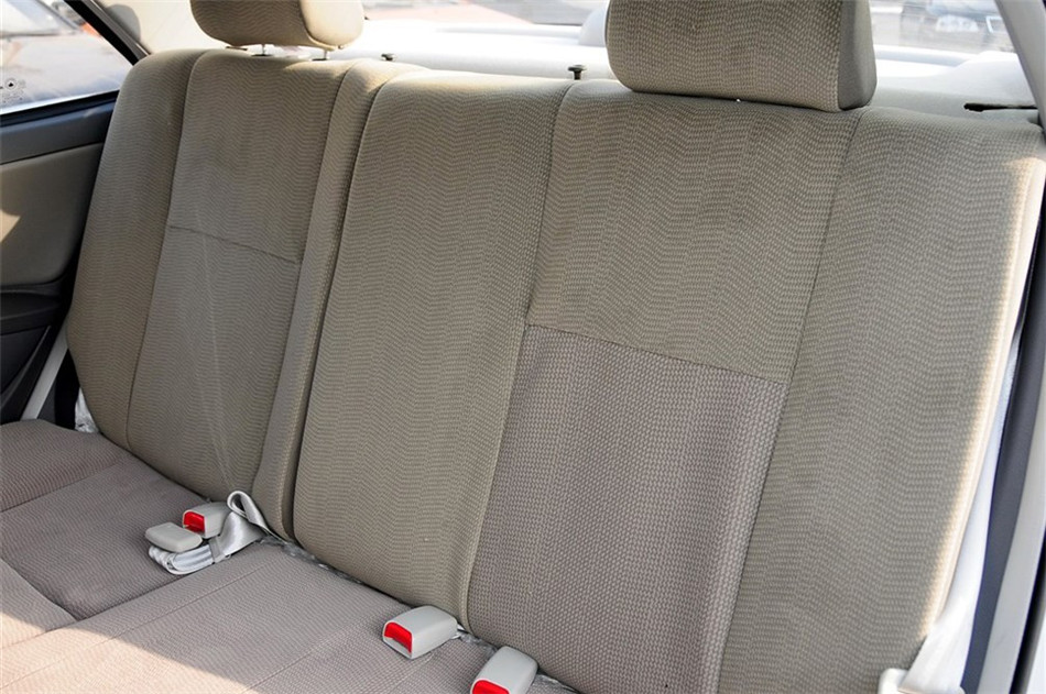 2013款英伦金刚1.5L手动精英型