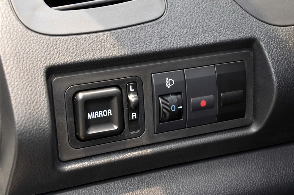 金刚 2014款 三厢 1.5L 手动尊贵型 内饰